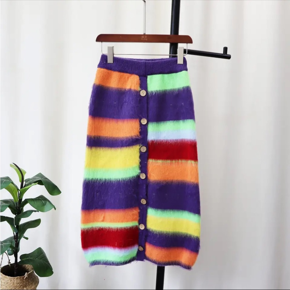 Taste The Rainbow Two Piece Set Rainbow🌈😋 - Picture 6 of 7